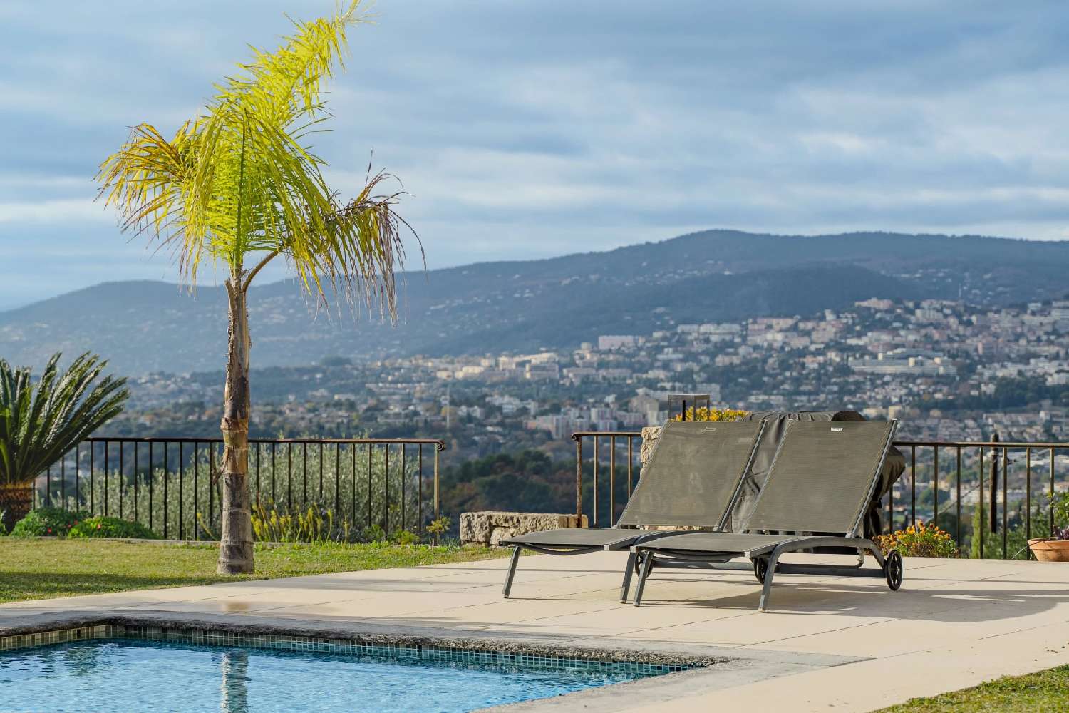 à vendre villa Plascassier Alpes-Maritimes 7