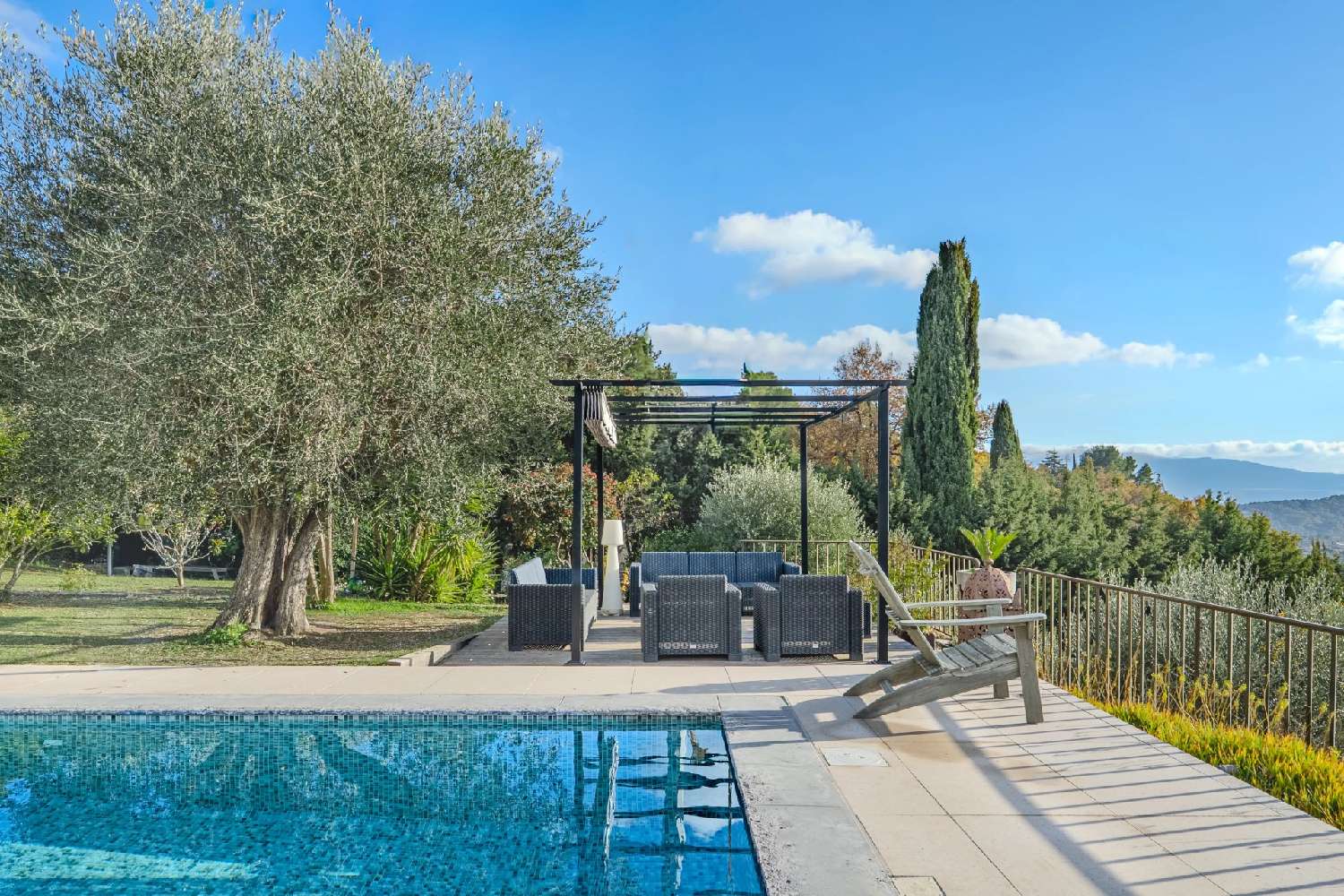 à vendre villa Plascassier Alpes-Maritimes 8