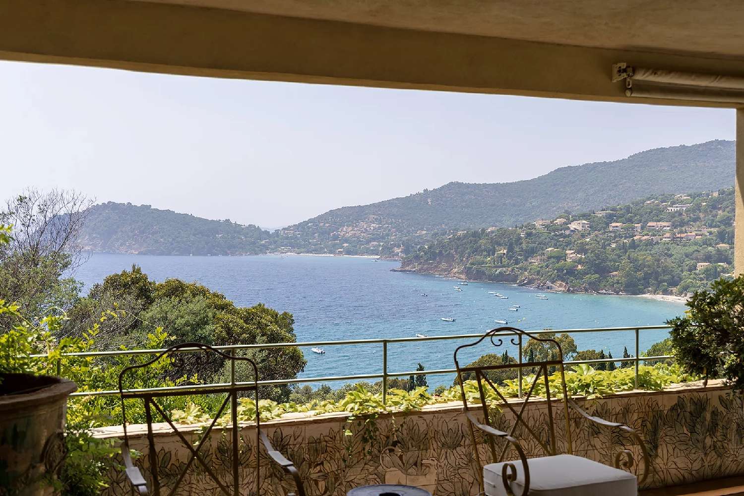 en venta villa Rayol-Canadel-sur-Mer Var 5