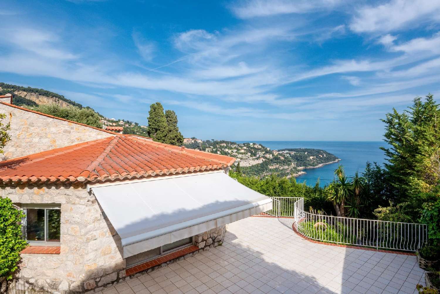 à vendre villa Roquebrune-Cap-Martin Alpes-Maritimes 2