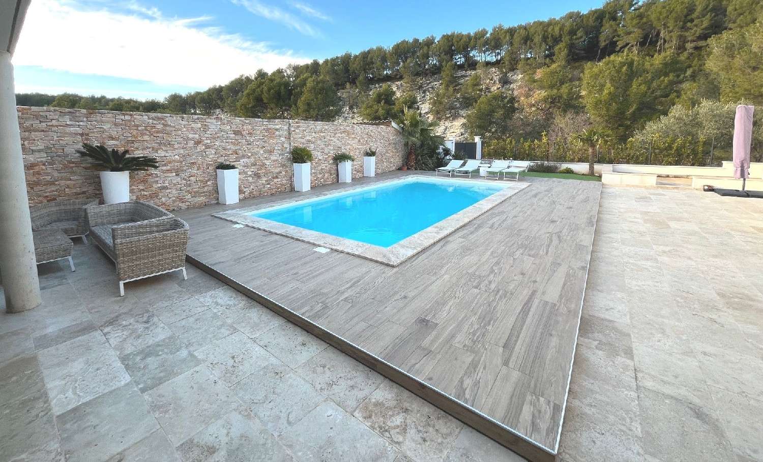 te koop villa Roquefort-la-Bédoule Bouches-du-Rhône 2