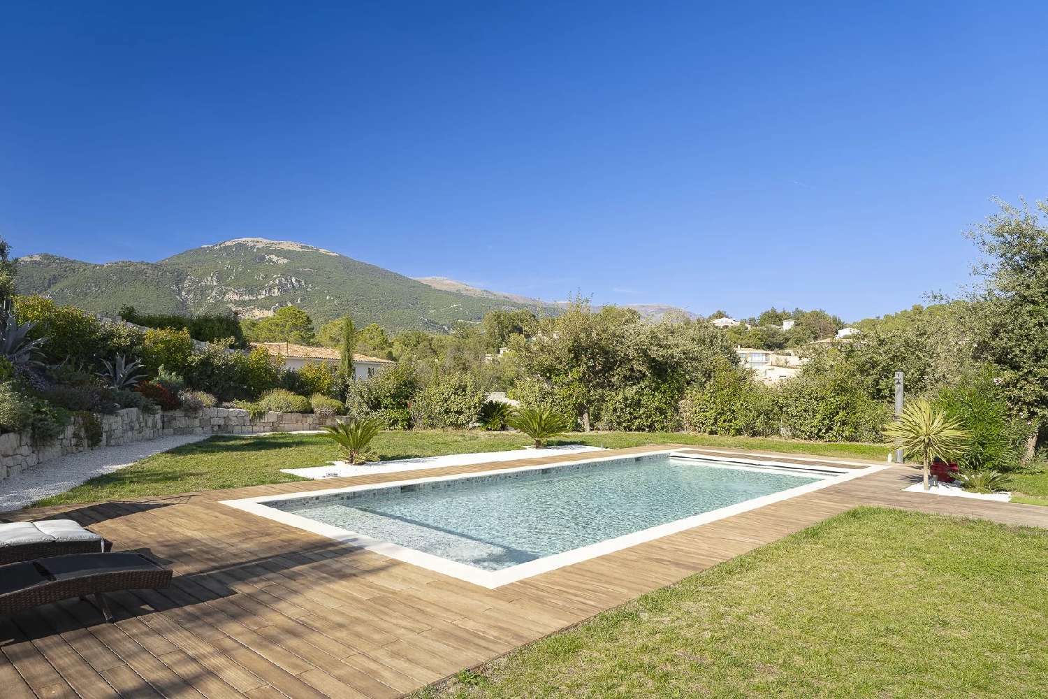  à vendre villa Roquefort-les-pins Alpes-Maritimes 2