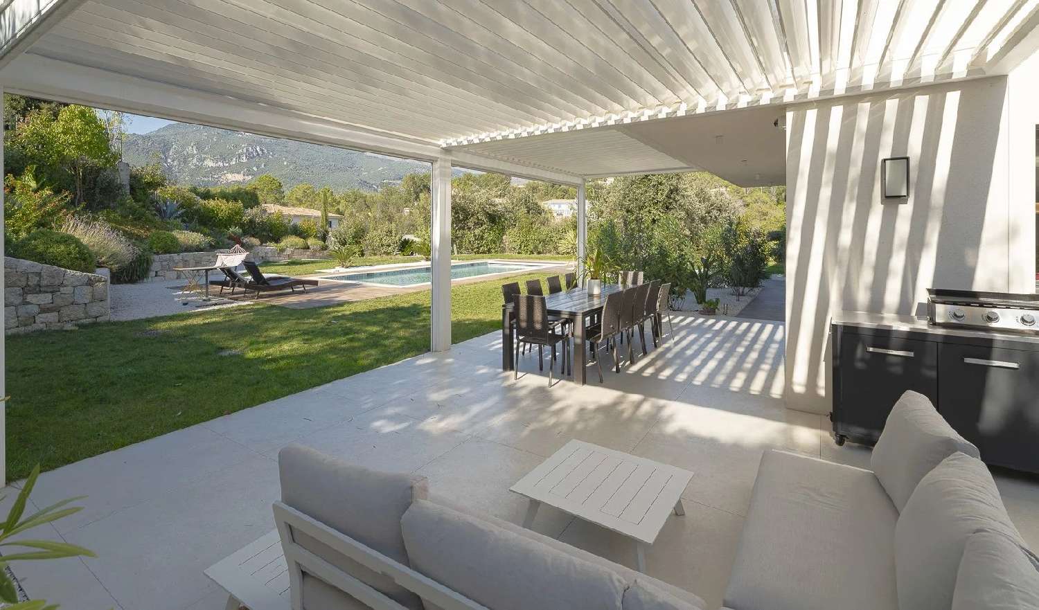 à vendre villa Roquefort-les-pins Alpes-Maritimes 3
