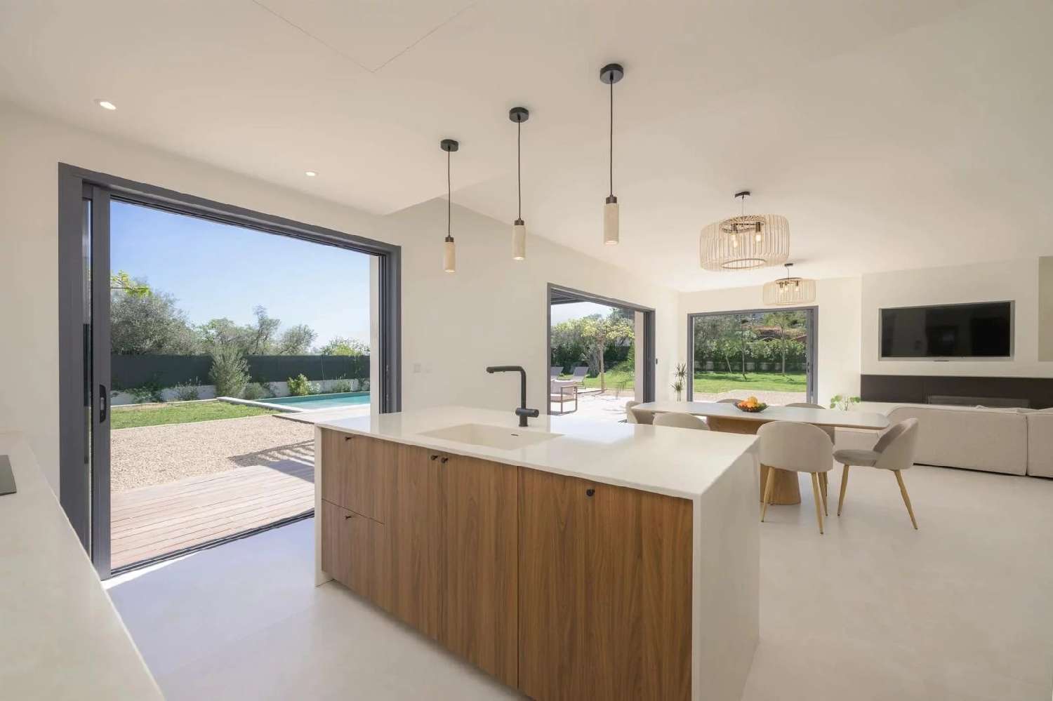  for sale villa Roquefort-les-pins Alpes-Maritimes 6