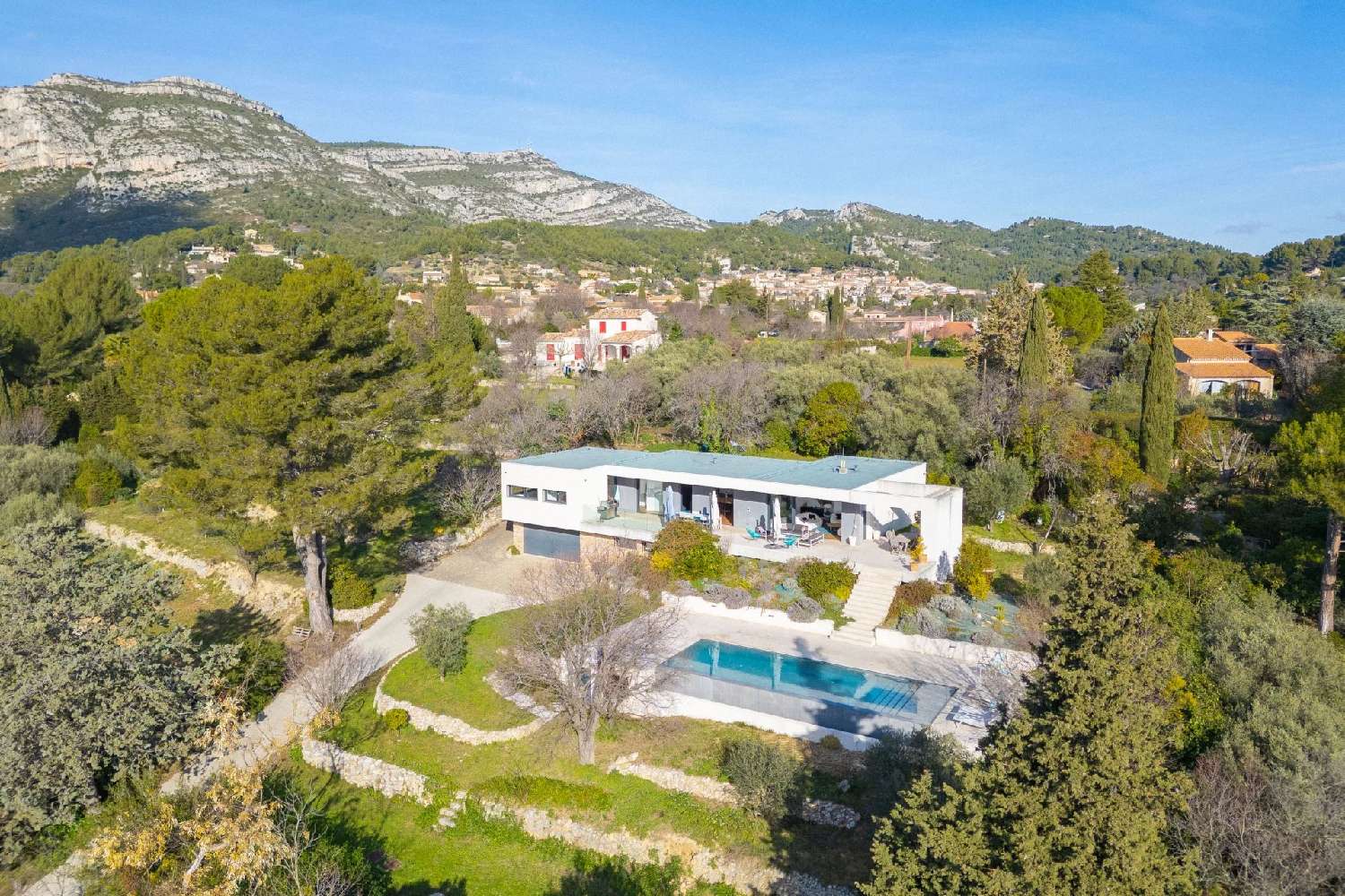  for sale villa Roquevaire Bouches-du-Rhône 1