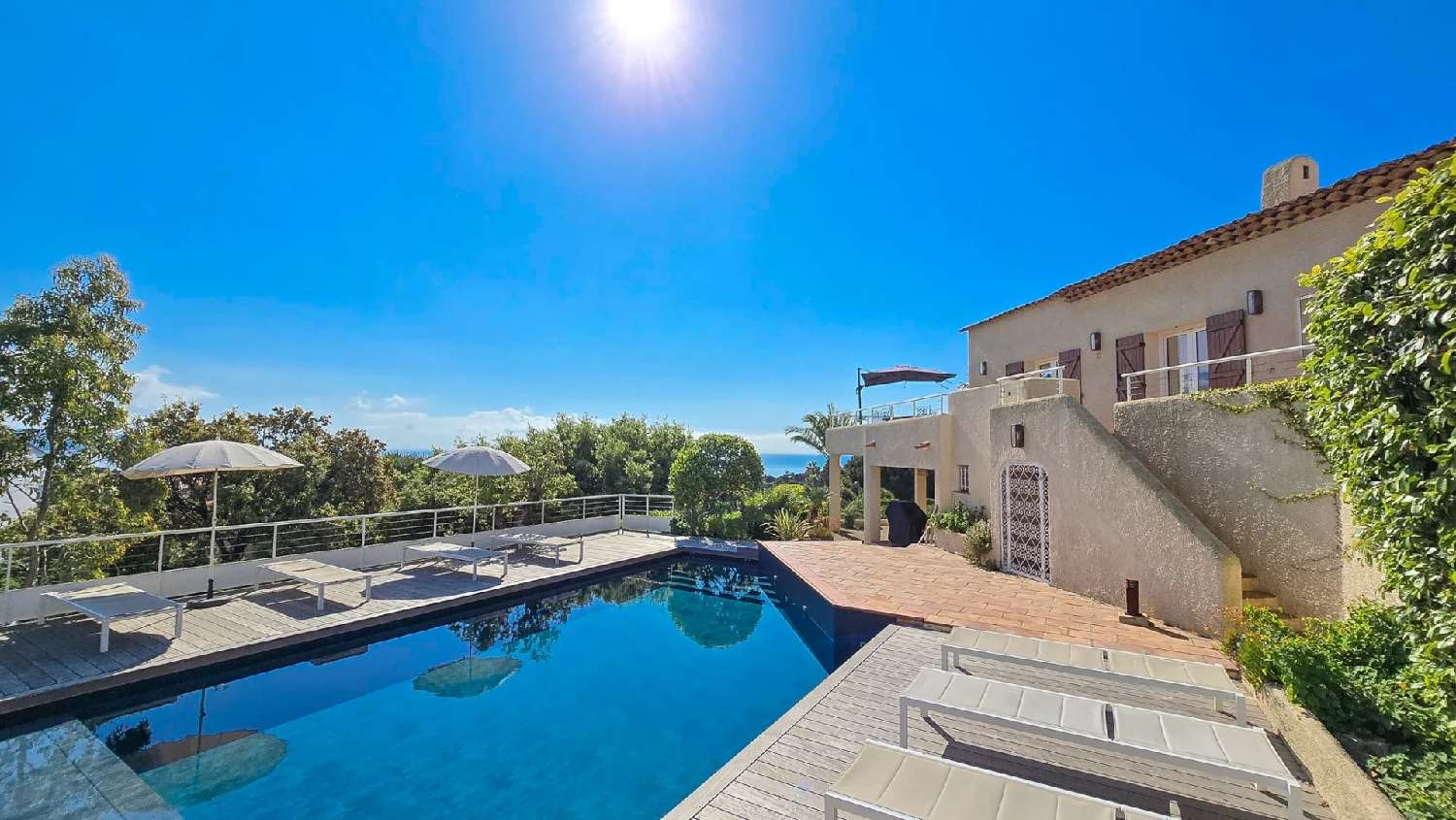  for sale villa Saint-Aygulf Var 5