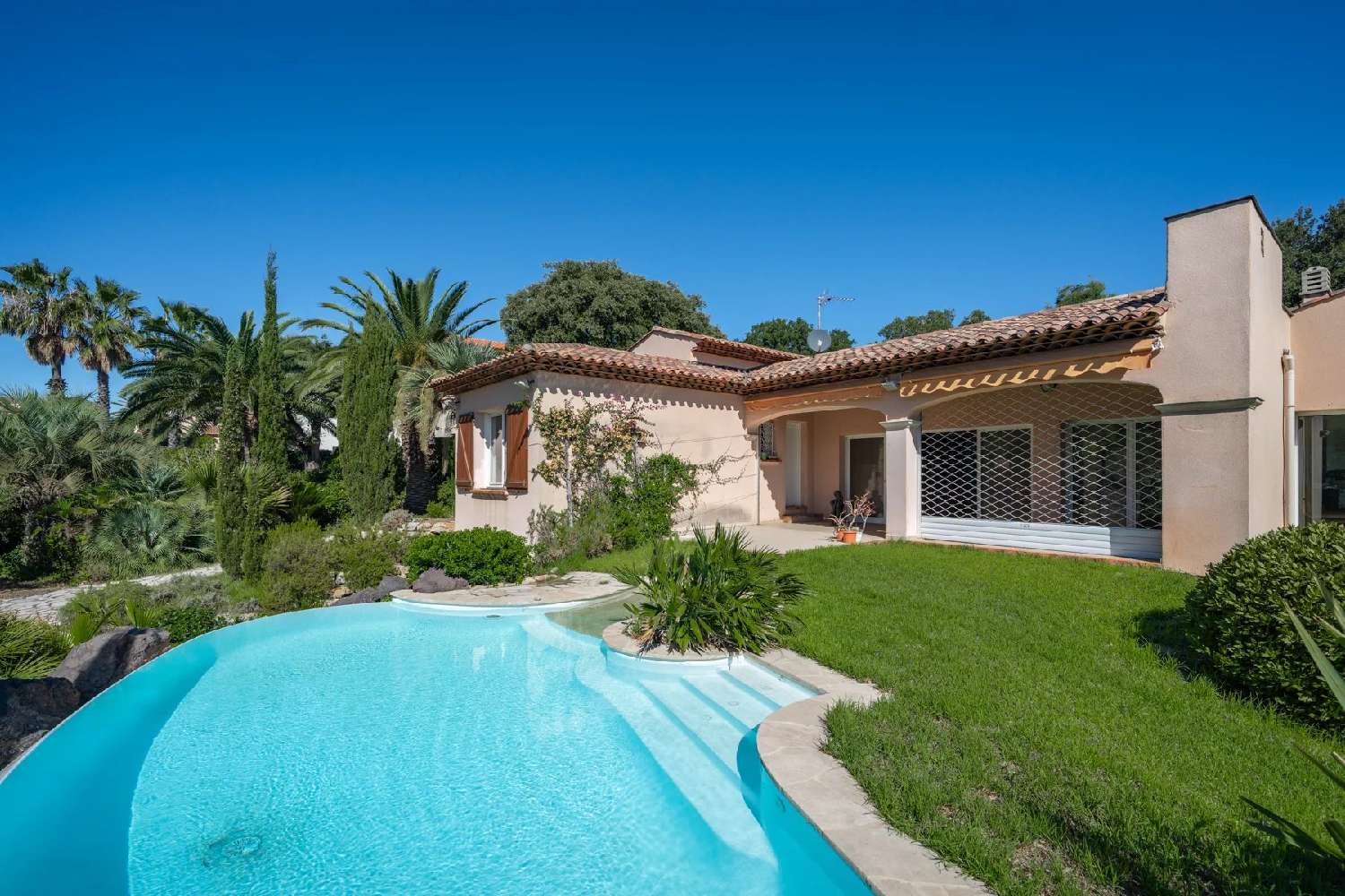  à vendre villa Saint-Aygulf Var 8