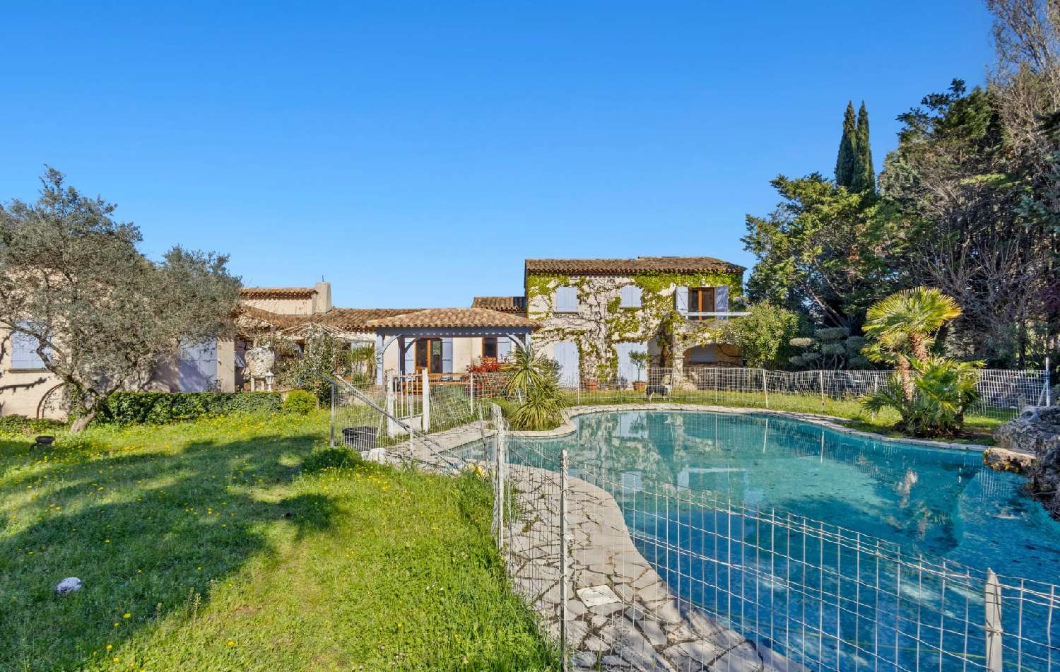  for sale villa Saint-Aygulf Var 7