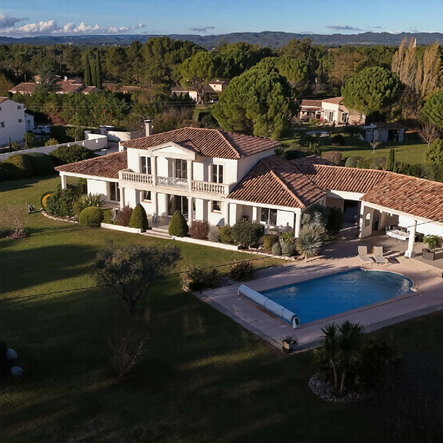  te koop villa Saint-Cannat Bouches-du-Rhône 1