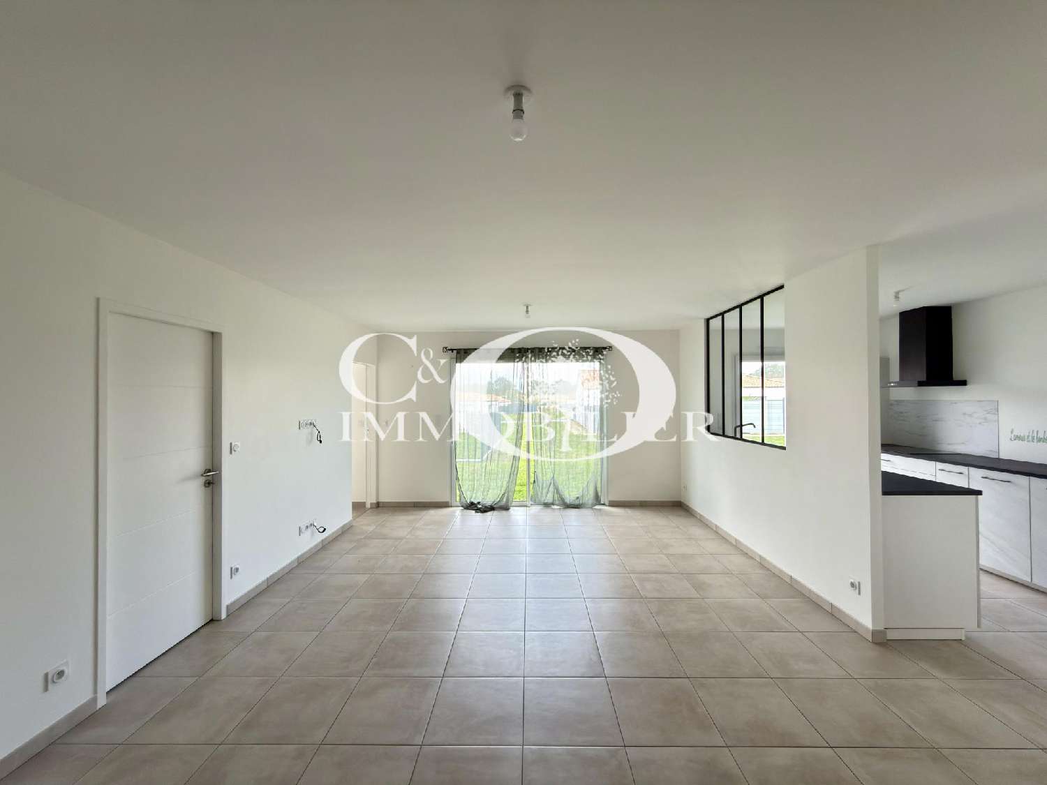 en venta villa Saint-Étienne-du-Bois Vendée 2