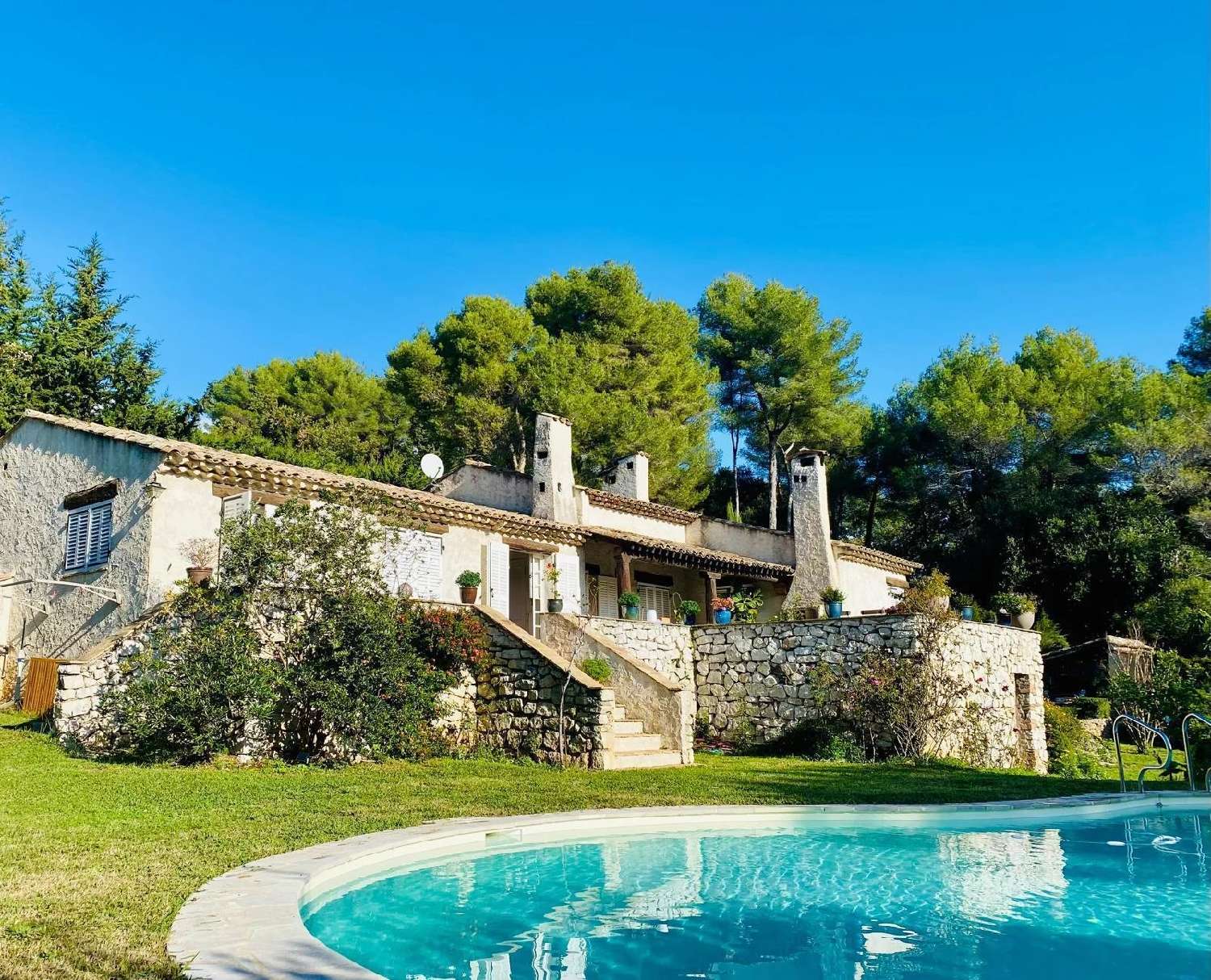 à vendre villa Saint-Paul Alpes-Maritimes 2