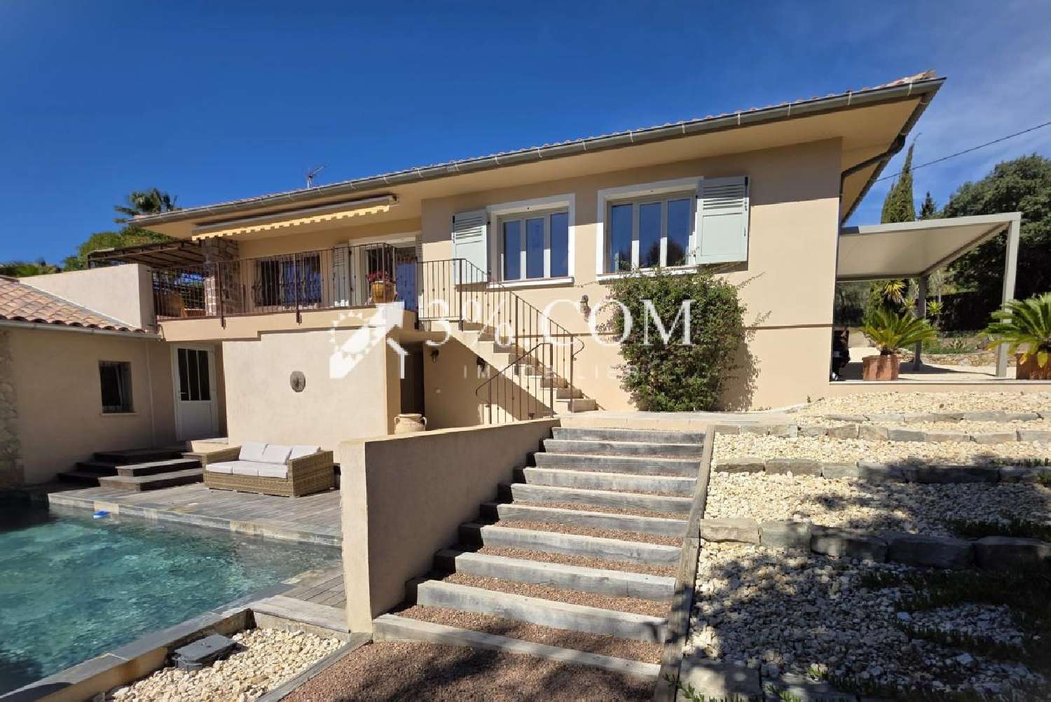  à vendre villa Saint-Raphaël Var 2