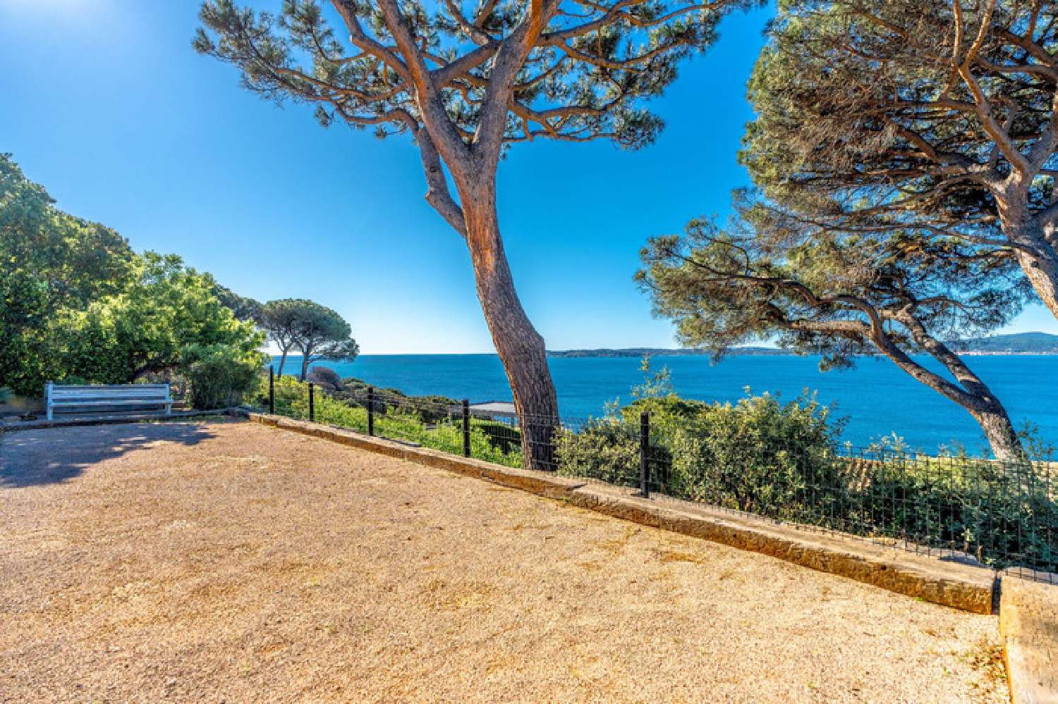 for sale villa Sainte-Maxime Var 2