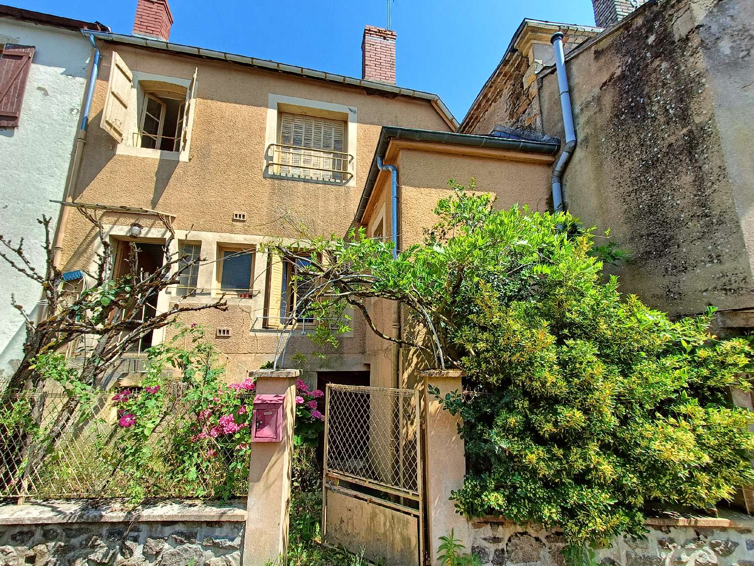  te koop villa Sémelay Nièvre 3