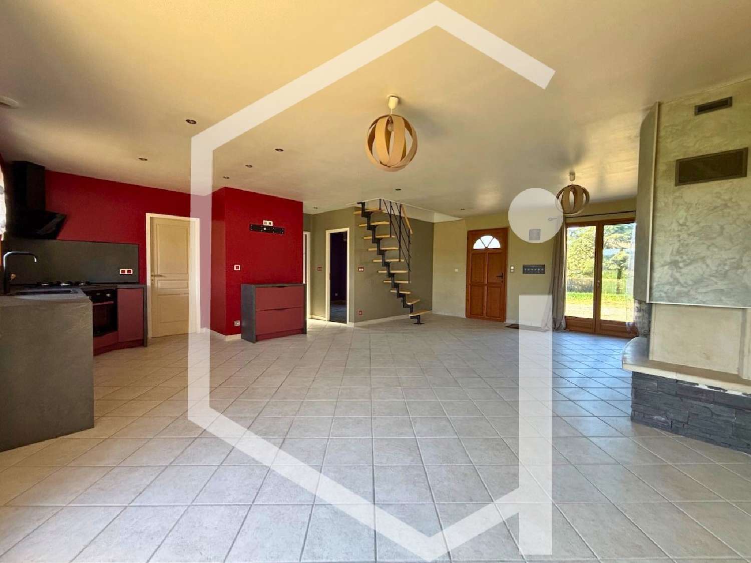  for sale villa Sury-près-Léré Cher 3