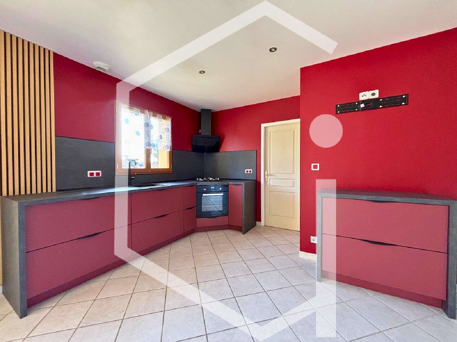  for sale villa Sury-près-Léré Cher 4