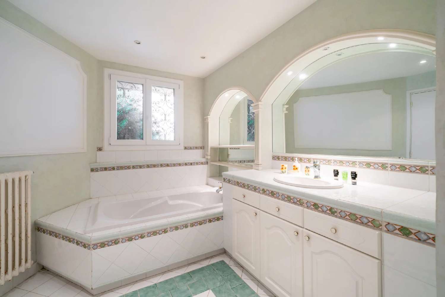 à vendre villa Théoule-sur-Mer Alpes-Maritimes 8