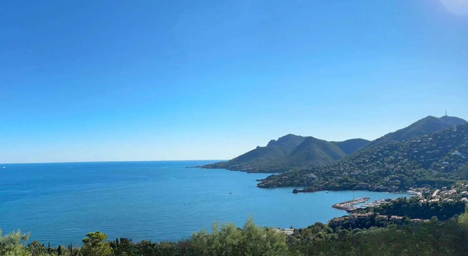 à vendre villa Théoule-sur-Mer Alpes-Maritimes 2