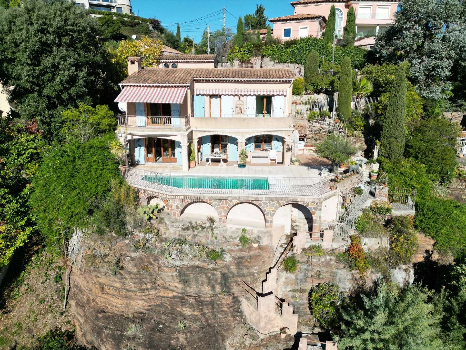  à vendre villa Théoule-sur-Mer Alpes-Maritimes 1