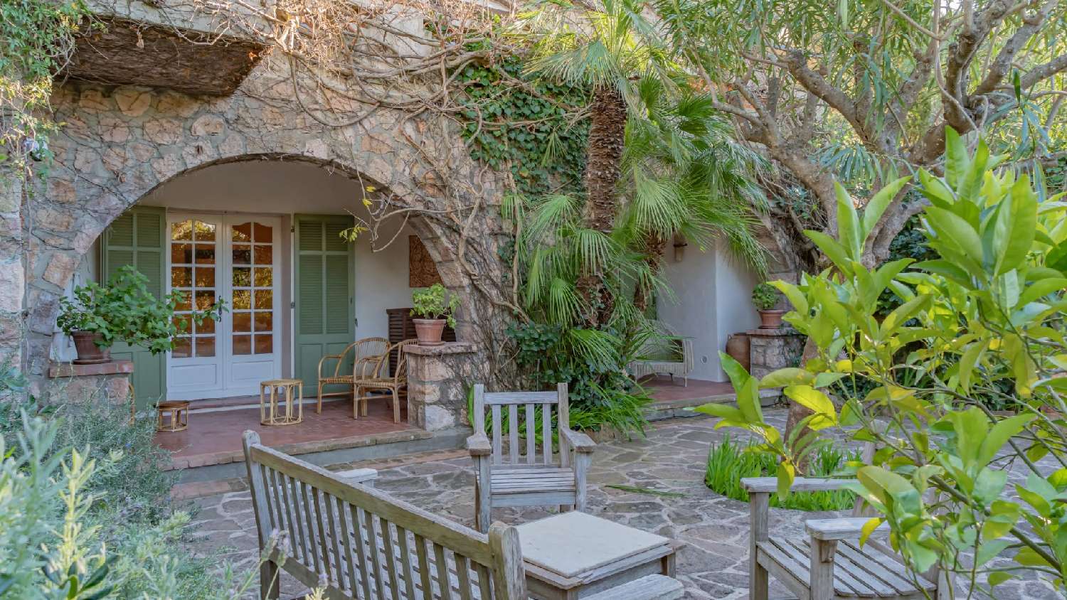  à vendre villa Théoule-sur-Mer Alpes-Maritimes 6