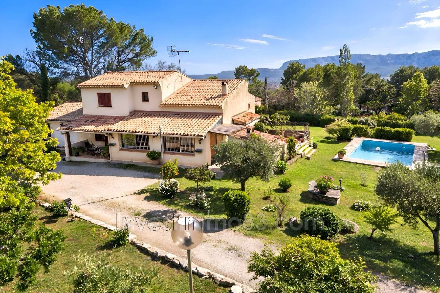  for sale villa Trets Bouches-du-Rhône 1