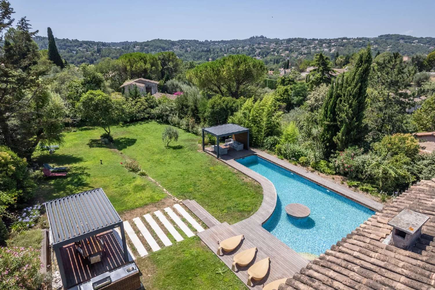  à vendre villa Valbonne Alpes-Maritimes 3