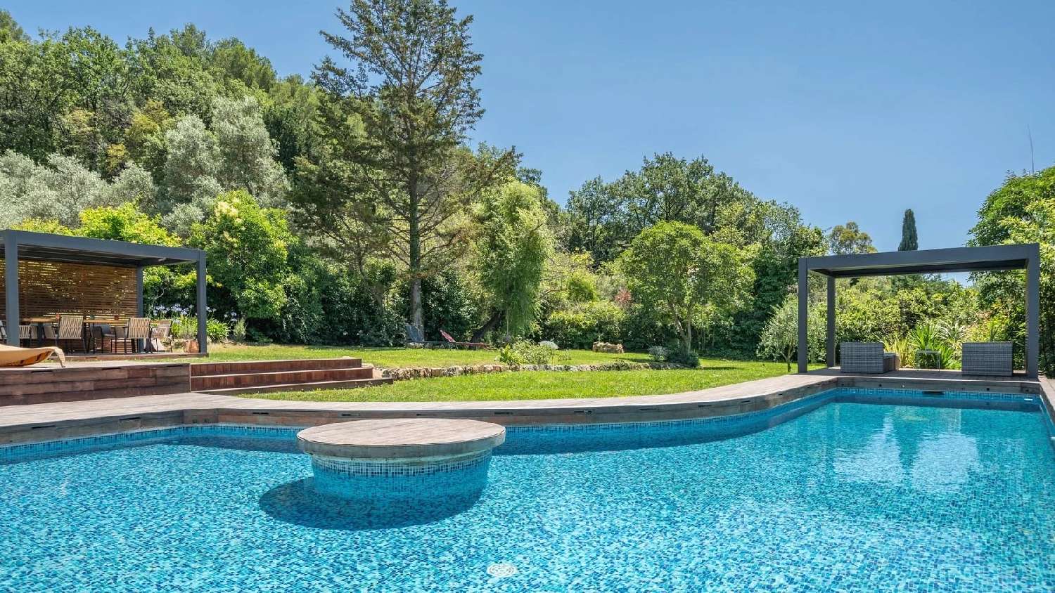  à vendre villa Valbonne Alpes-Maritimes 5