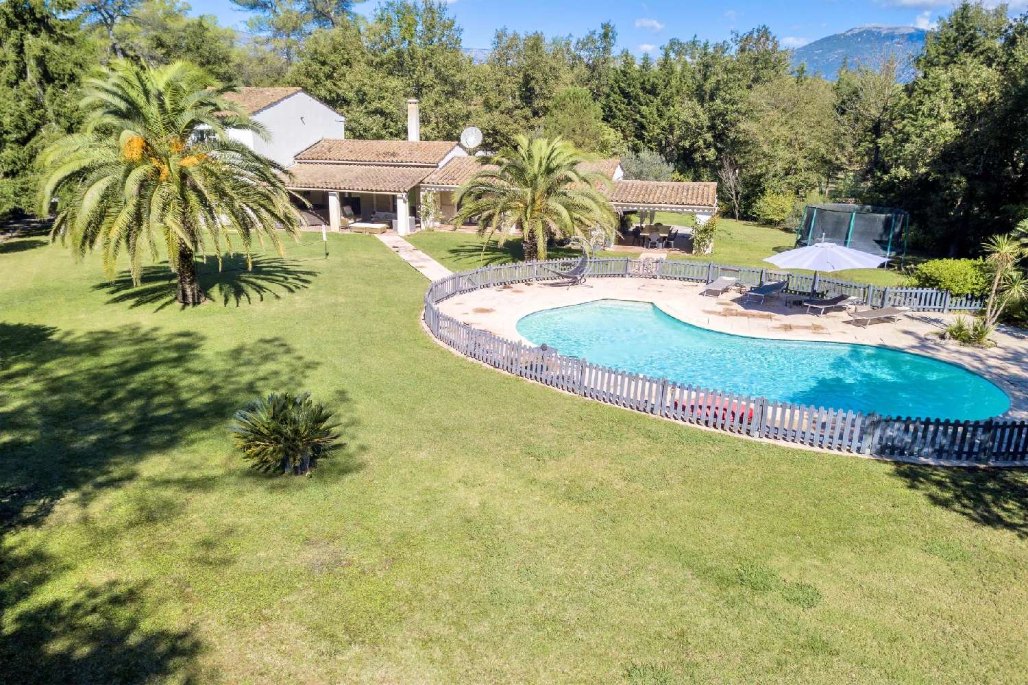 à vendre villa Valbonne Alpes-Maritimes 3