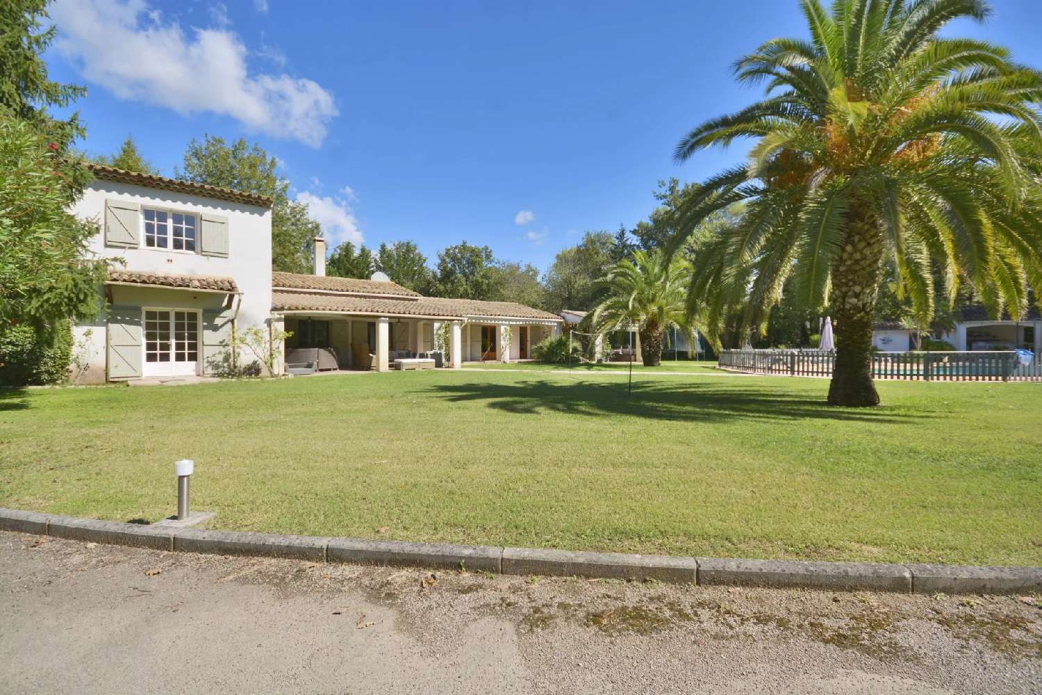 à vendre villa Valbonne Alpes-Maritimes 6