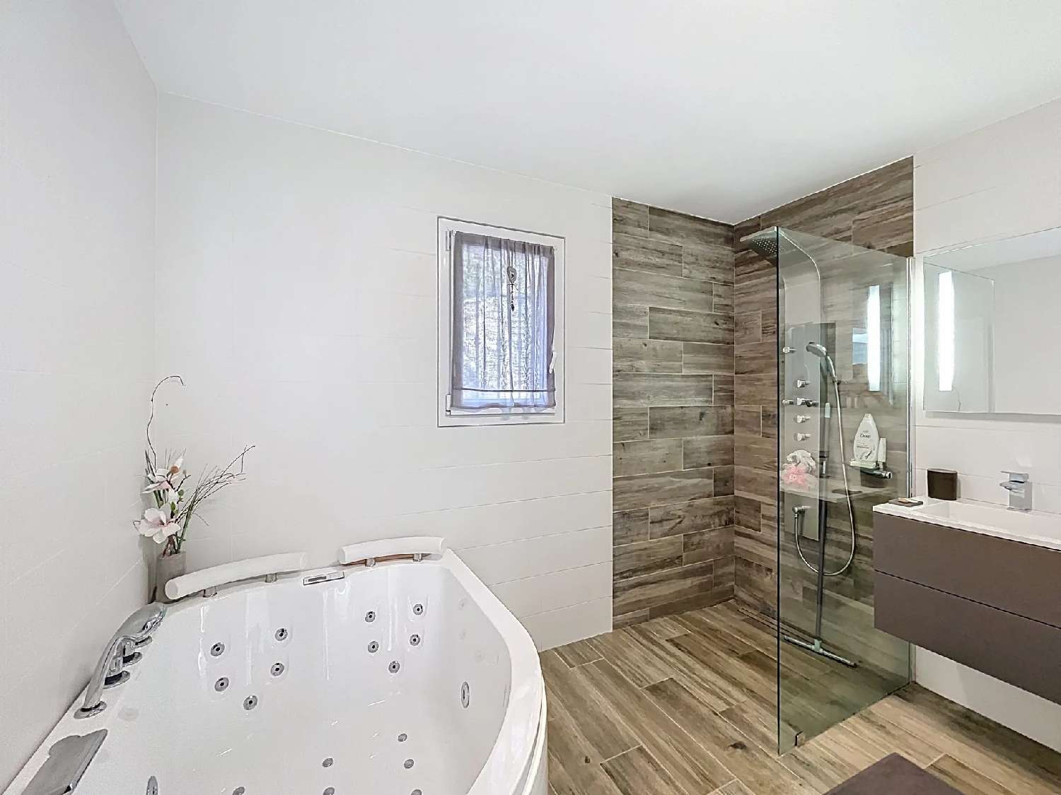  à vendre villa Valbonne Alpes-Maritimes 6