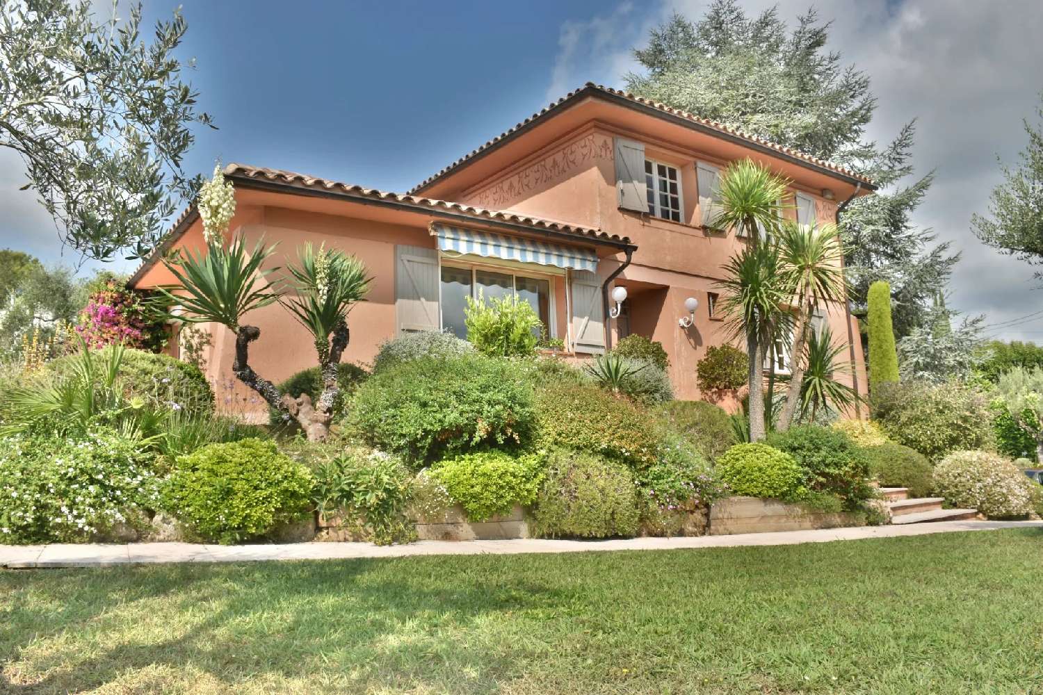  en venta villa Valbonne Alpes-Maritimes 2