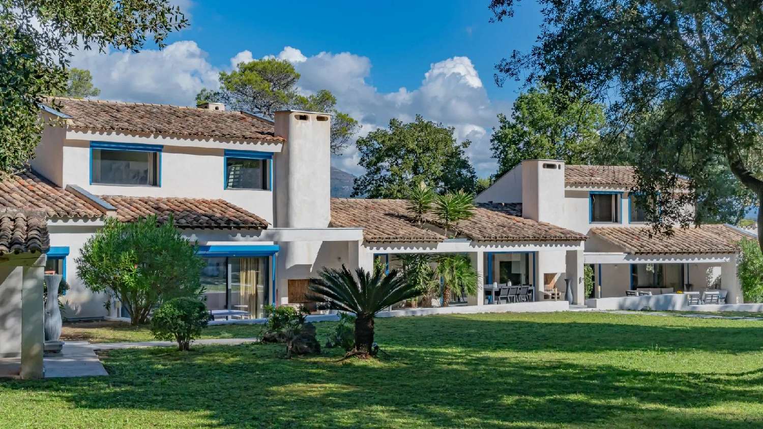 te koop villa Valbonne Alpes-Maritimes 3