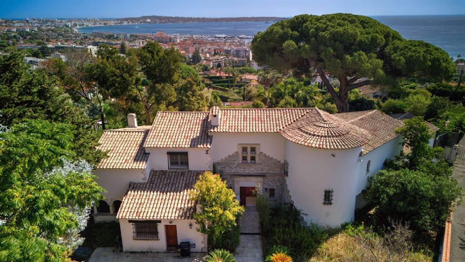  for sale villa Vallauris Alpes-Maritimes 2
