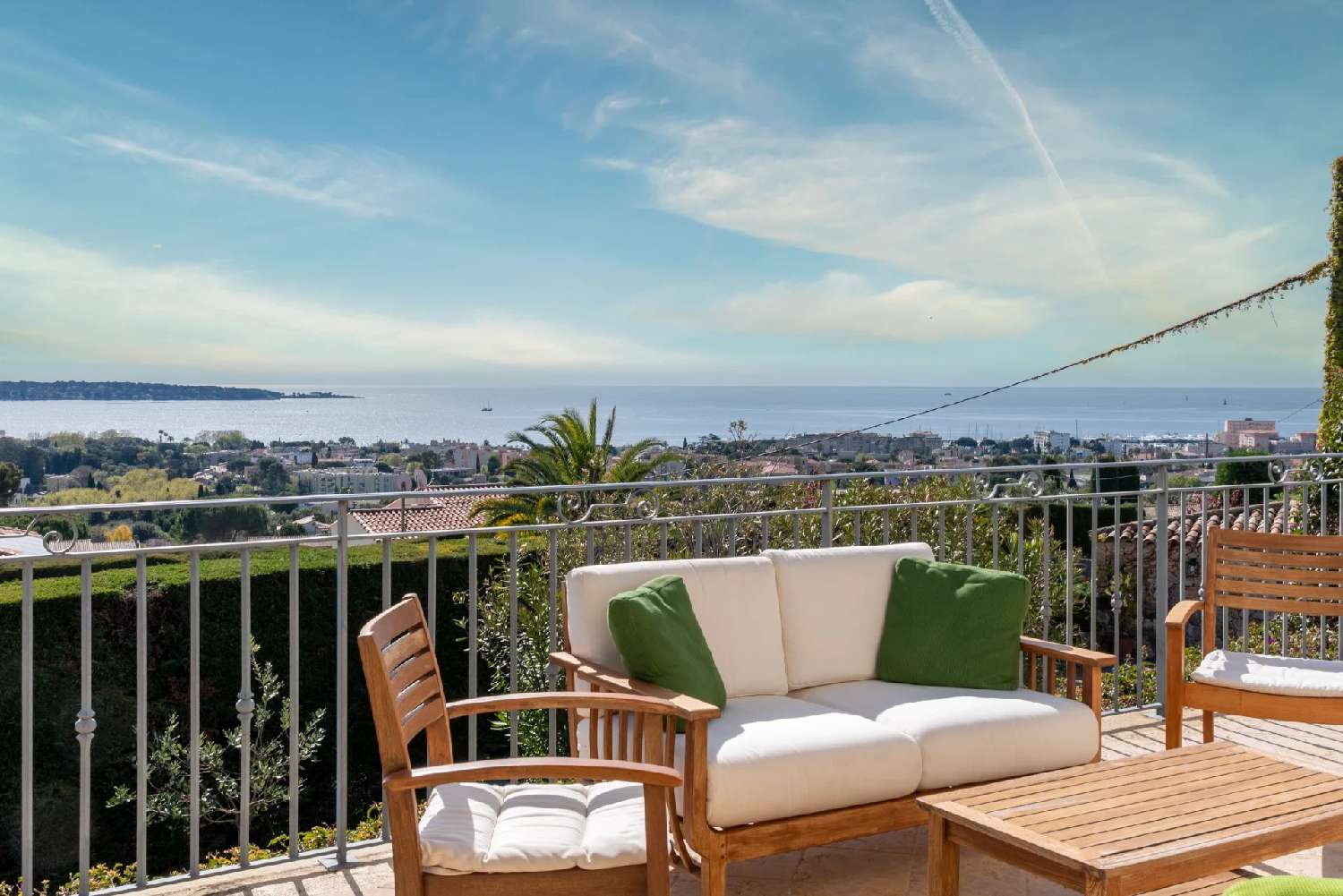  te koop villa Vallauris Alpes-Maritimes 2