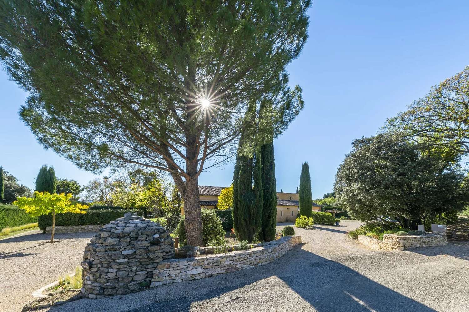 en venta villa Vaugines Vaucluse 5