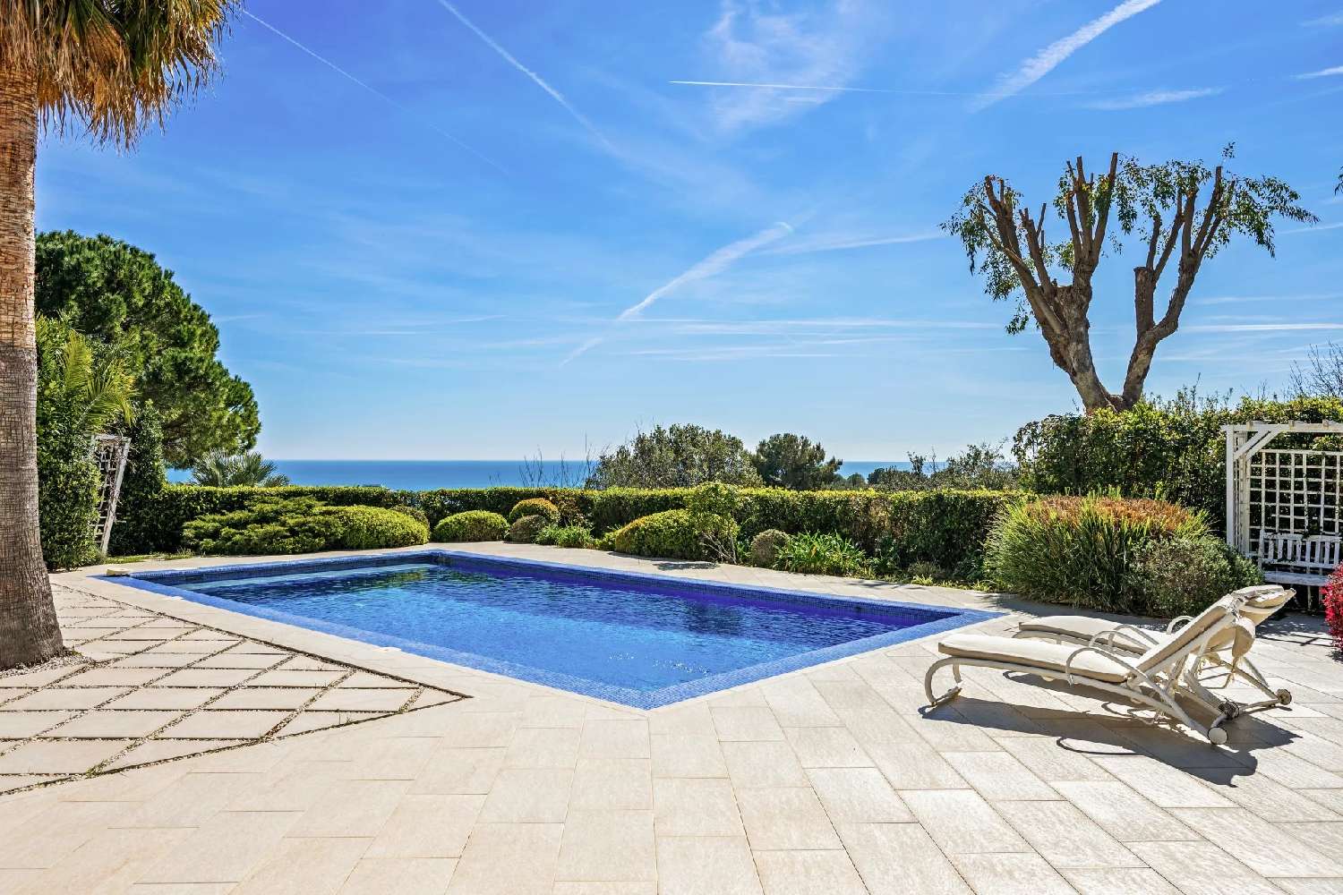 à vendre villa Villeneuve-Loubet Alpes-Maritimes 4