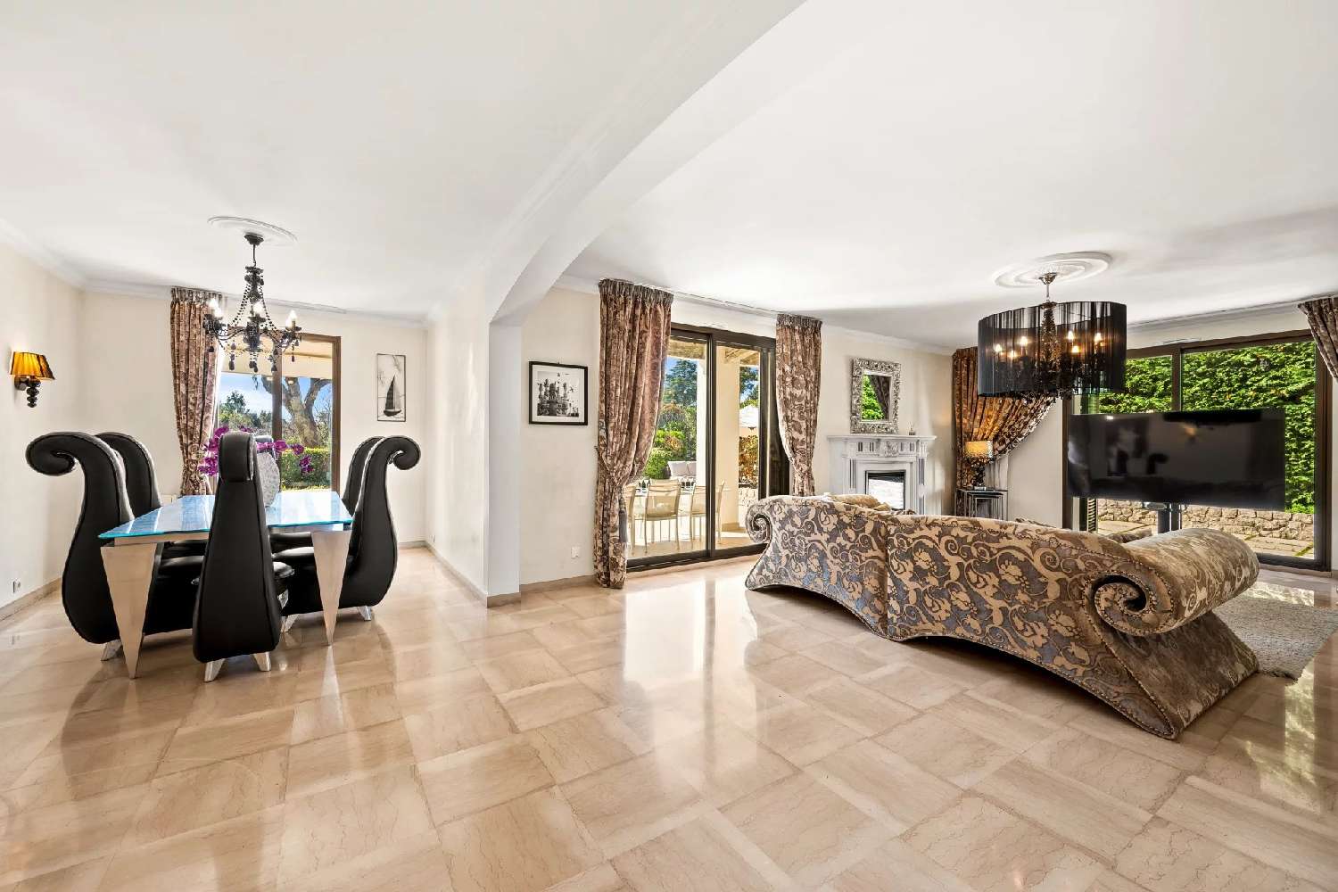 à vendre villa Villeneuve-Loubet Alpes-Maritimes 8