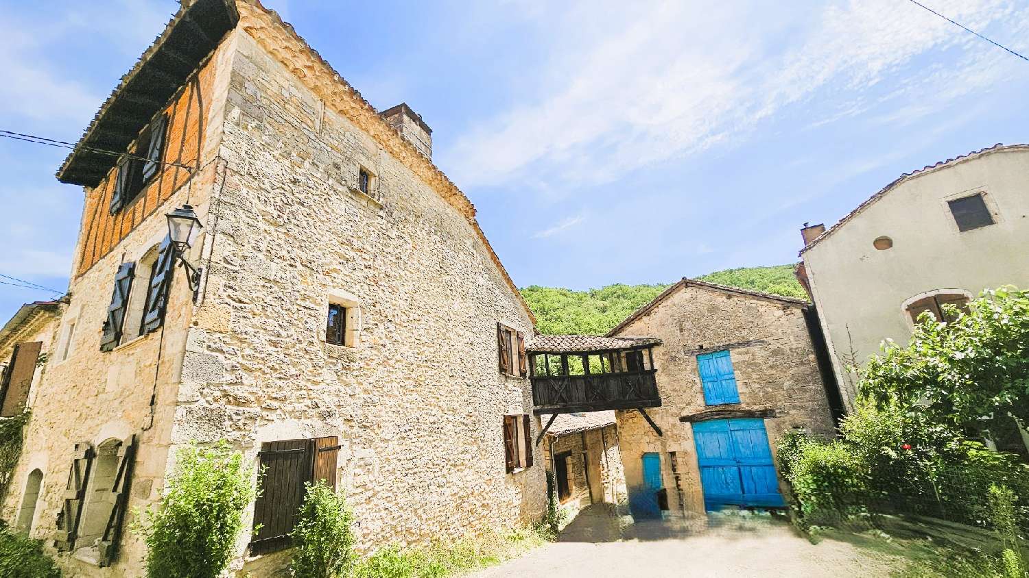 à vendre maison de village Bruniquel Tarn-et-Garonne 2
