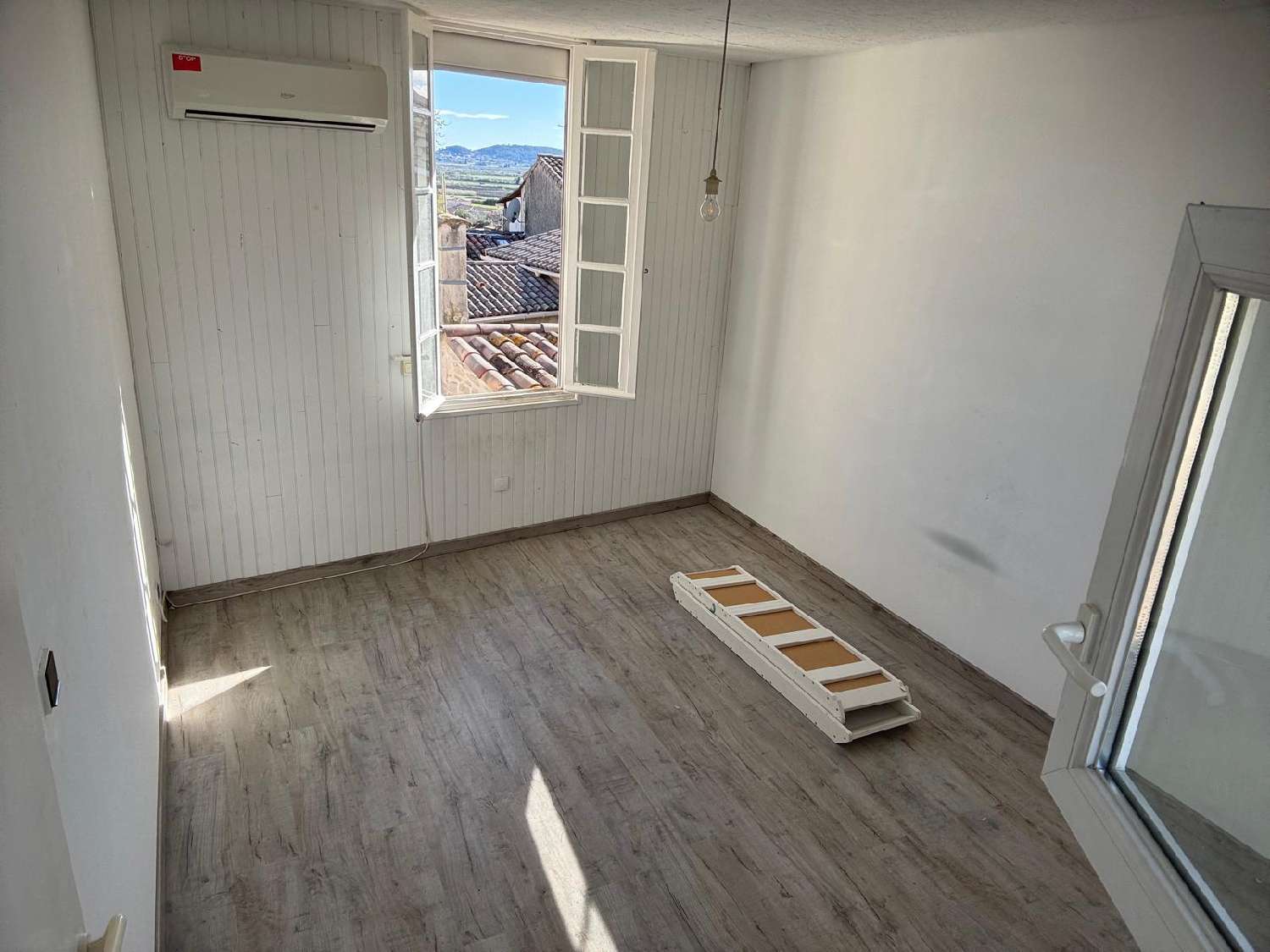  te koop dorpshuis Clarensac Gard 8