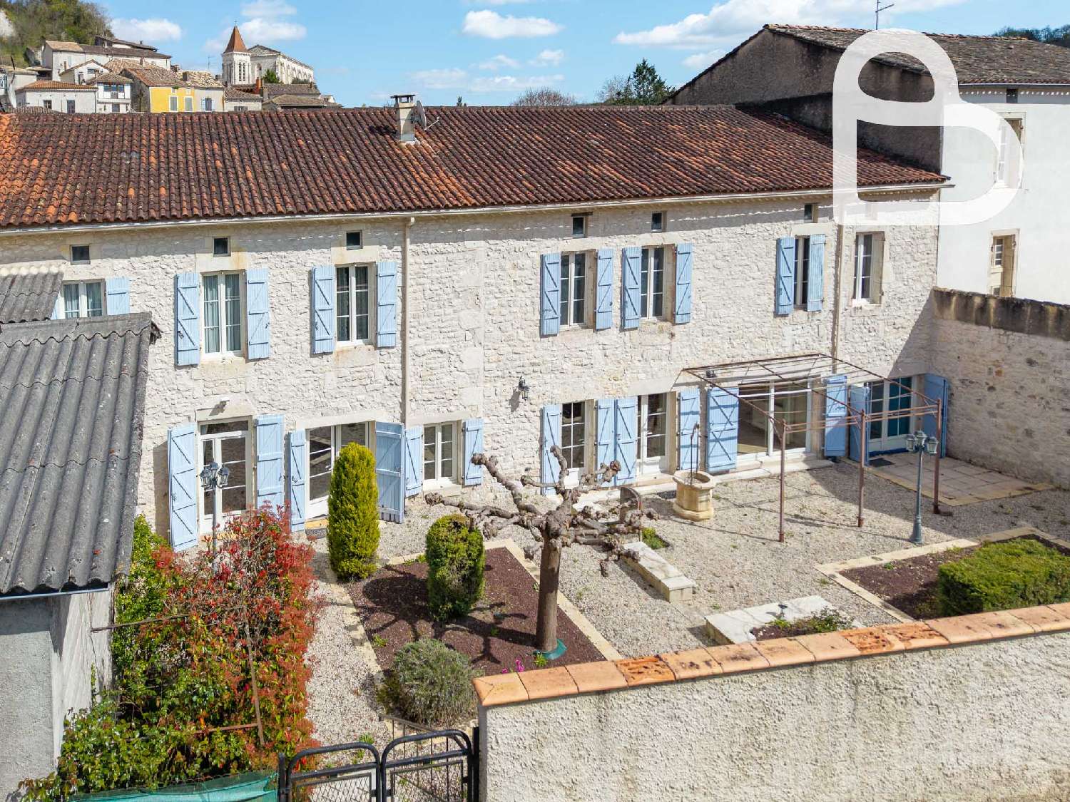  for sale village house Montaigu-de-Quercy Tarn-et-Garonne 2
