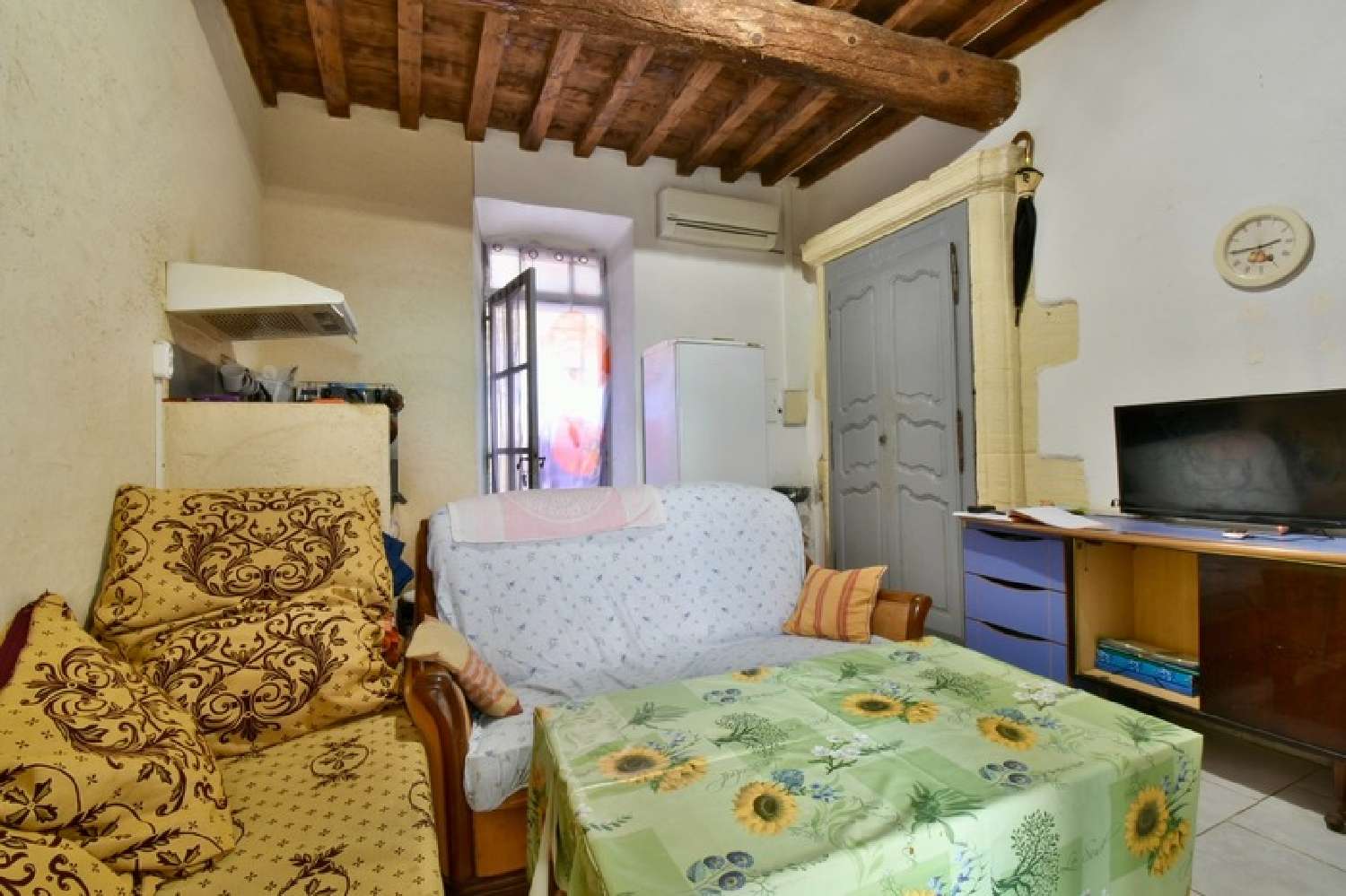  for sale village house Mouriès Bouches-du-Rhône 2