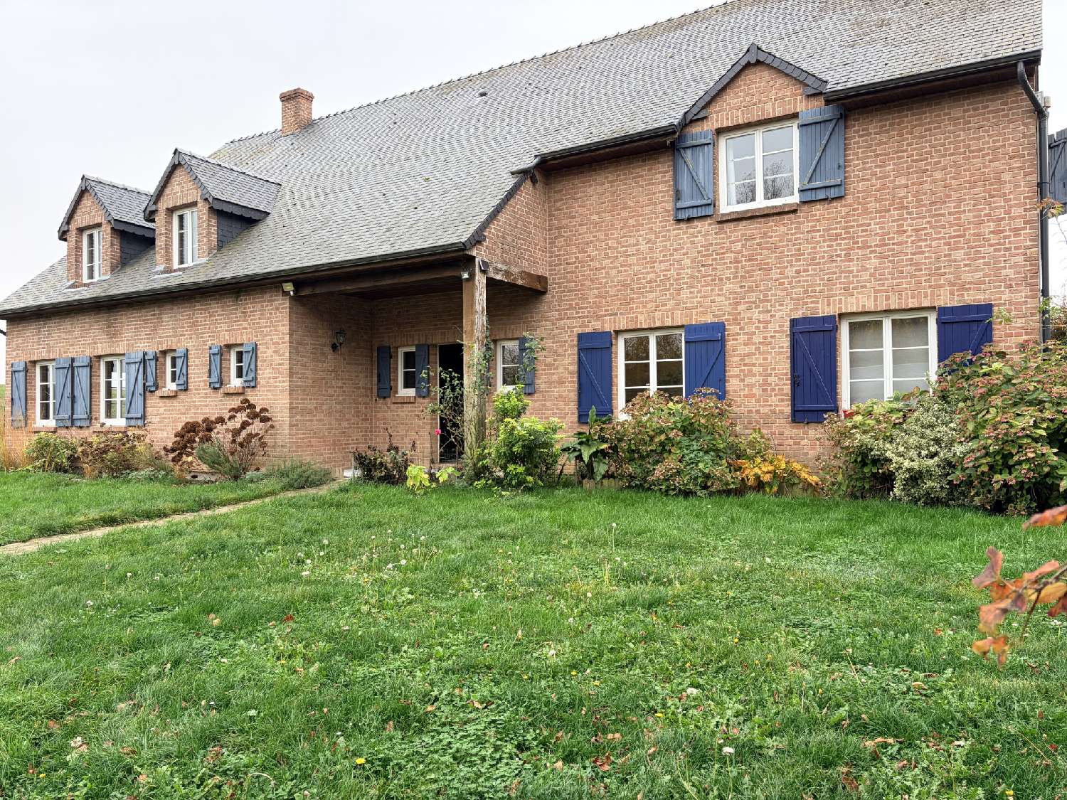  for sale village house Nouvion-et-Catillon Aisne 2