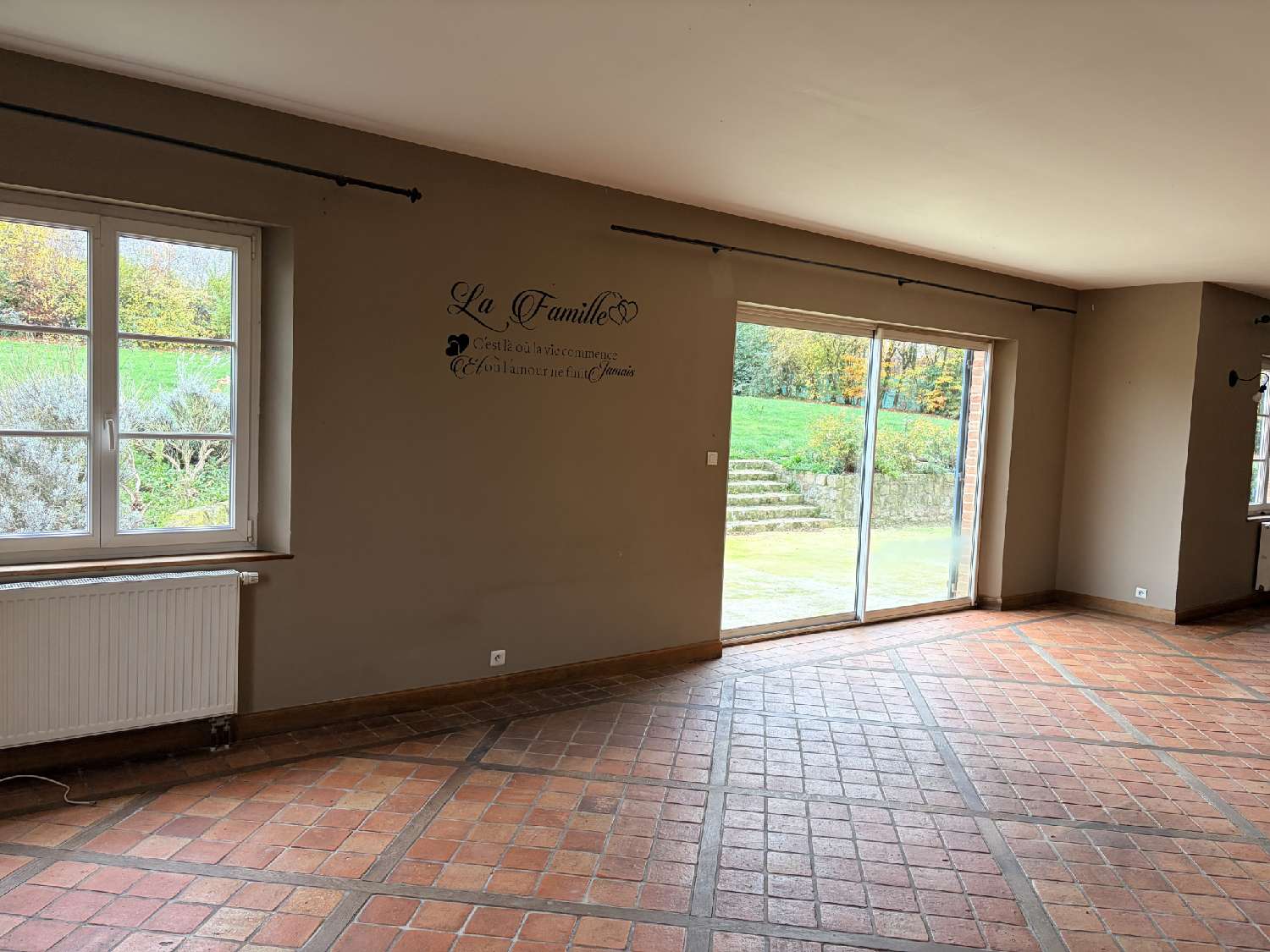 for sale village house Nouvion-et-Catillon Aisne 7