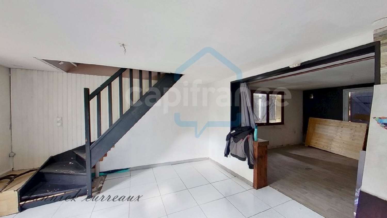  te koop dorpshuis Petit Noir Jura 5