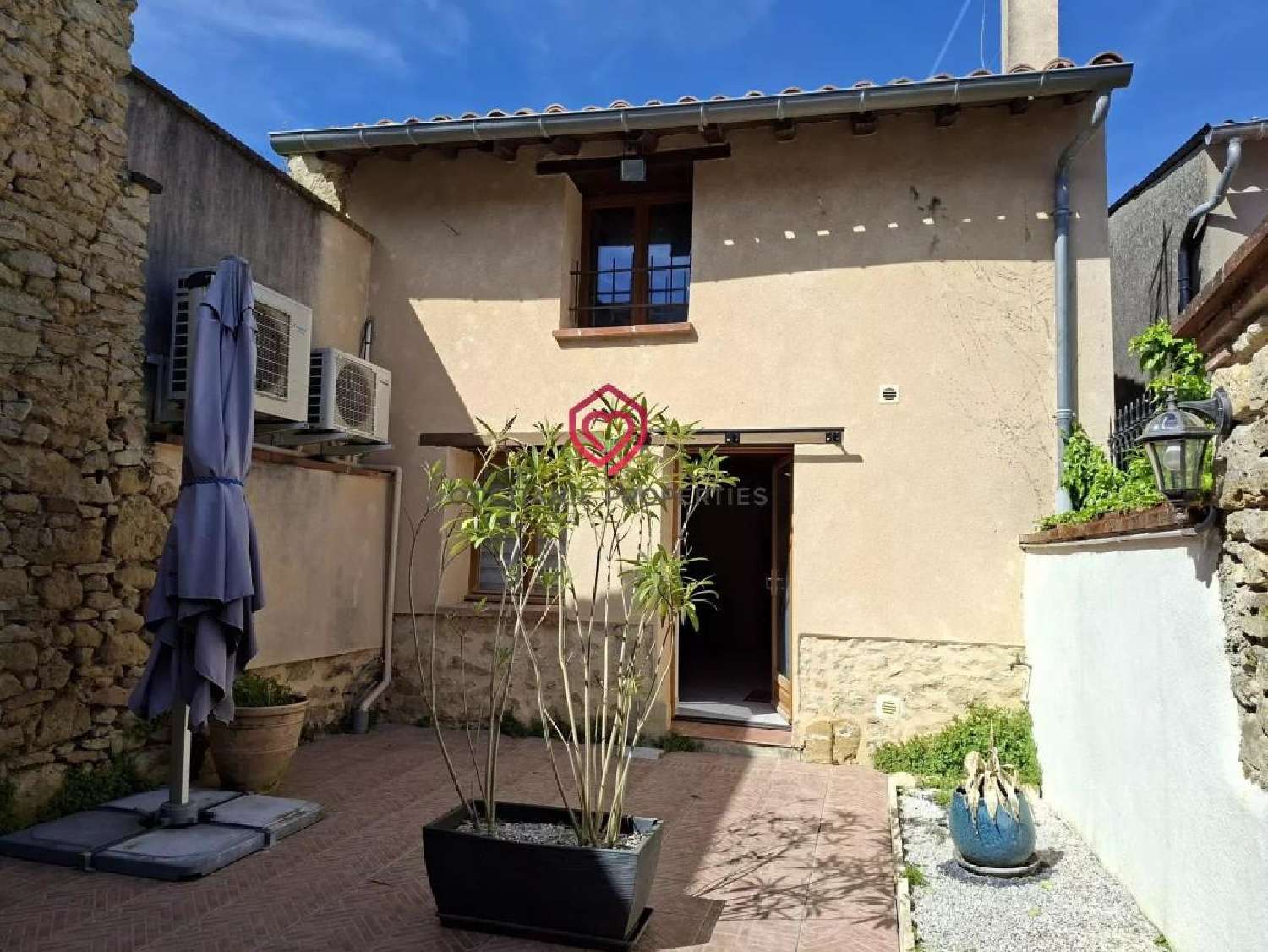  for sale village house Saint-Germier Haute-Garonne 1