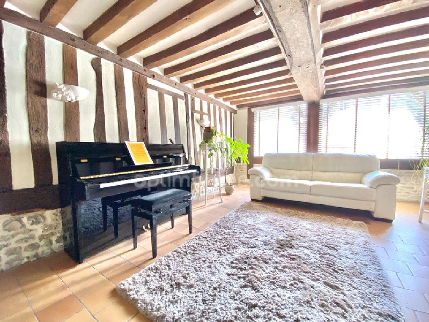  à vendre maison de village Saint-Julien-le-Faucon Calvados 4