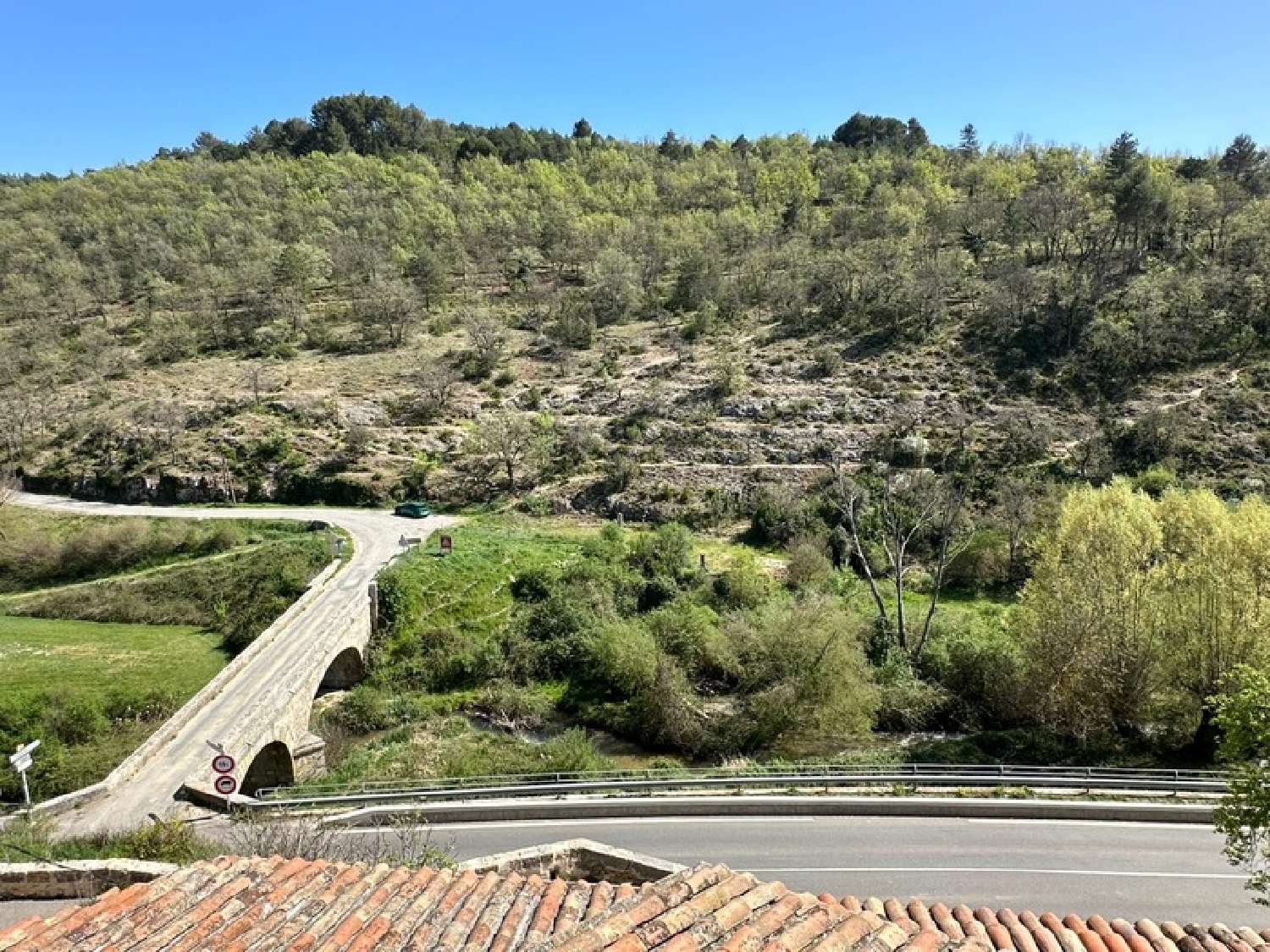  à vendre maison de village Saint-Martin-de-Brômes Alpes-de-Haute-Provence 6