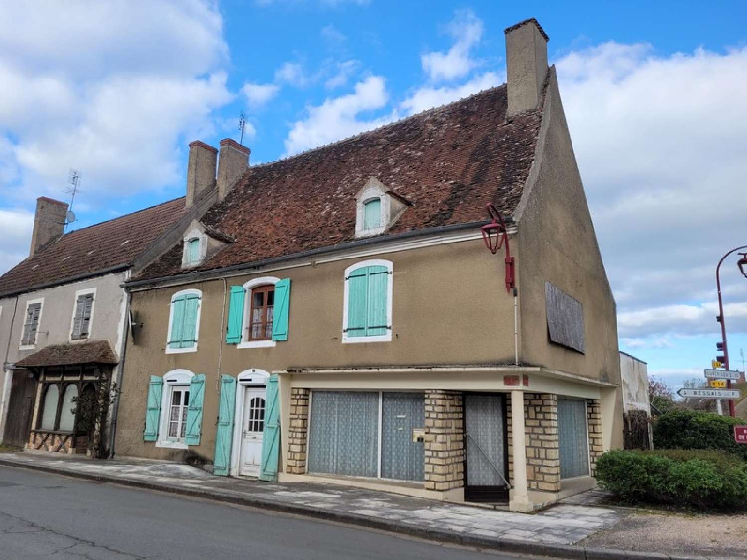  for sale village house Valigny Allier 1