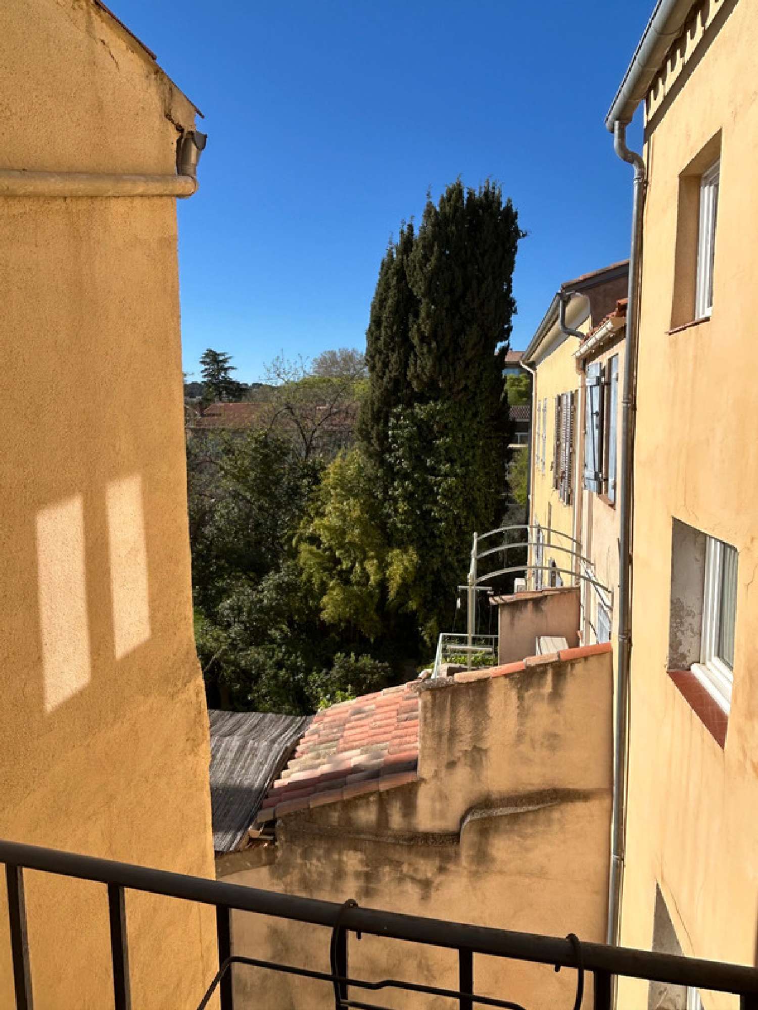  à vendre appartement Aix-en-Provence Bouches-du-Rhône 3