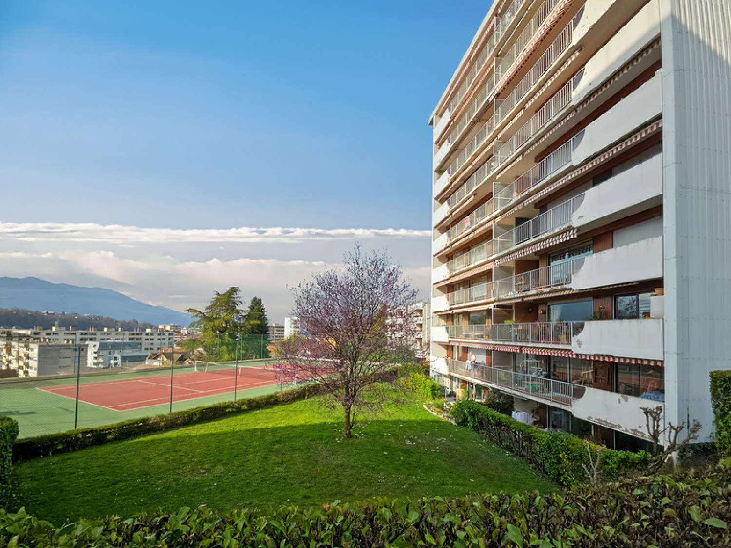 for sale apartment Aix-les-Bains Savoie 2